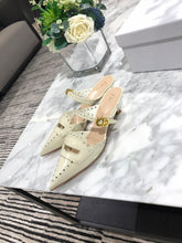 Load image into Gallery viewer, DIOR HIGH HEELS 30
