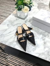 Load image into Gallery viewer, DIOR FLATS 26
