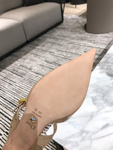 Load image into Gallery viewer, DIOR HIGH HEELS 31
