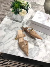 Load image into Gallery viewer, DIOR HIGH HEELS 31
