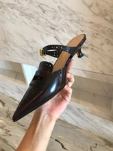 Load image into Gallery viewer, DIOR HIGH HEELS 34
