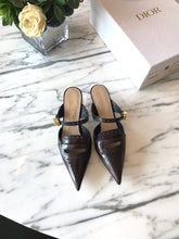 Load image into Gallery viewer, DIOR HIGH HEELS 34
