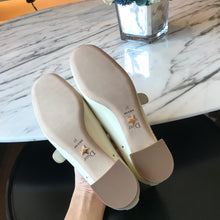 Load image into Gallery viewer, DIOR FLATS 28
