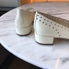 Load image into Gallery viewer, DIOR FLATS 28
