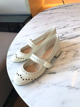 Load image into Gallery viewer, DIOR FLATS 28

