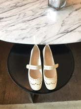 Load image into Gallery viewer, DIOR FLATS 28

