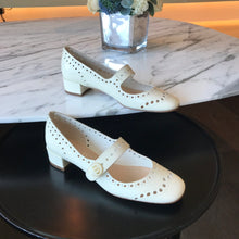 Load image into Gallery viewer, DIOR FLATS 28
