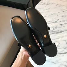 Load image into Gallery viewer, DIOR FLATS 29
