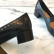 Load image into Gallery viewer, DIOR FLATS 29
