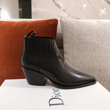 Load image into Gallery viewer, DIOR BOOTS 21
