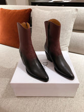 Load image into Gallery viewer, DIOR BOOTS 23
