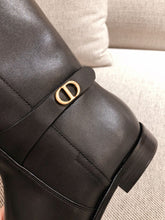 Load image into Gallery viewer, DIOR BOOTS 28
