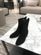 Load image into Gallery viewer, DIOR BOOTS 35
