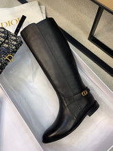 Load image into Gallery viewer, DIOR BOOTS 36

