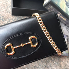 Load image into Gallery viewer, Gucci Horsebit 1955 wallet with chain
