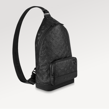 Load image into Gallery viewer, M46107 RACER SLINGBAG

