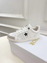 Load image into Gallery viewer, DIOR STAR SNEAKER

