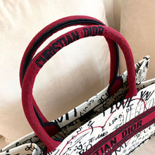 Load image into Gallery viewer, ‘I Love You’ Book Tote Small
