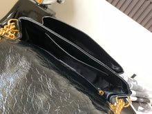 Load image into Gallery viewer, NIKI MEDIUM CHAIN BAG IN SUEDE
