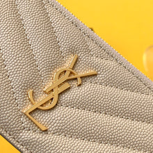 Load image into Gallery viewer, CASSANDRE MATELASS ZIPPED FRAGMENTS CARD CASE IN GRAIN DE POUDRE EMBOSSED LEATHER
