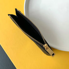 Load image into Gallery viewer, CASSANDRE MATELASS ZIPPED FRAGMENTS CARD CASE IN GRAIN DE POUDRE EMBOSSED LEATHER
