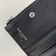 Load image into Gallery viewer, CASSANDRE MATELASS FLAP CARD CASE IN GRAIN DE POUDRE EMBOSSED LEATHER
